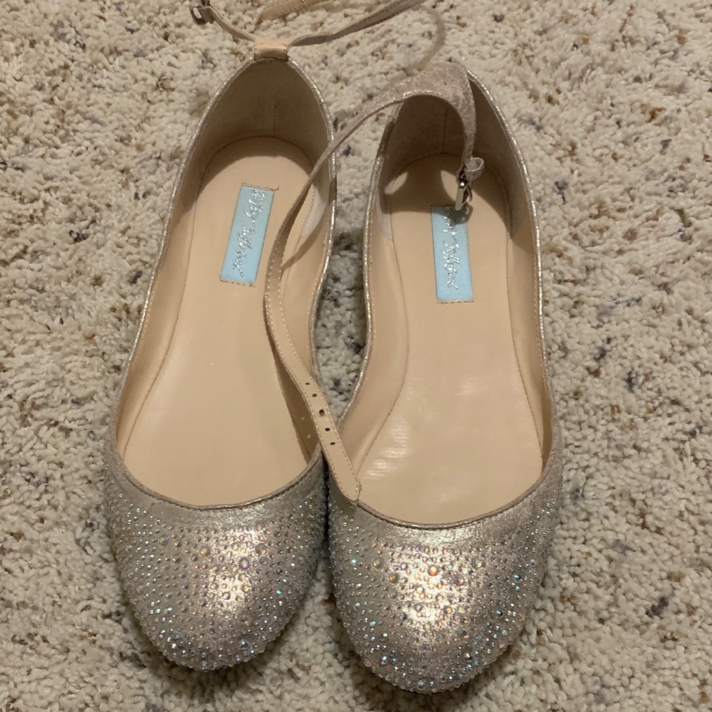 Betsey Johnson Sparkling Beige Flats